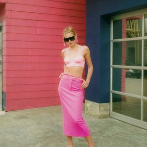 ZARA 2022 PINK MIDI PENCIL SKIRT, LARGE